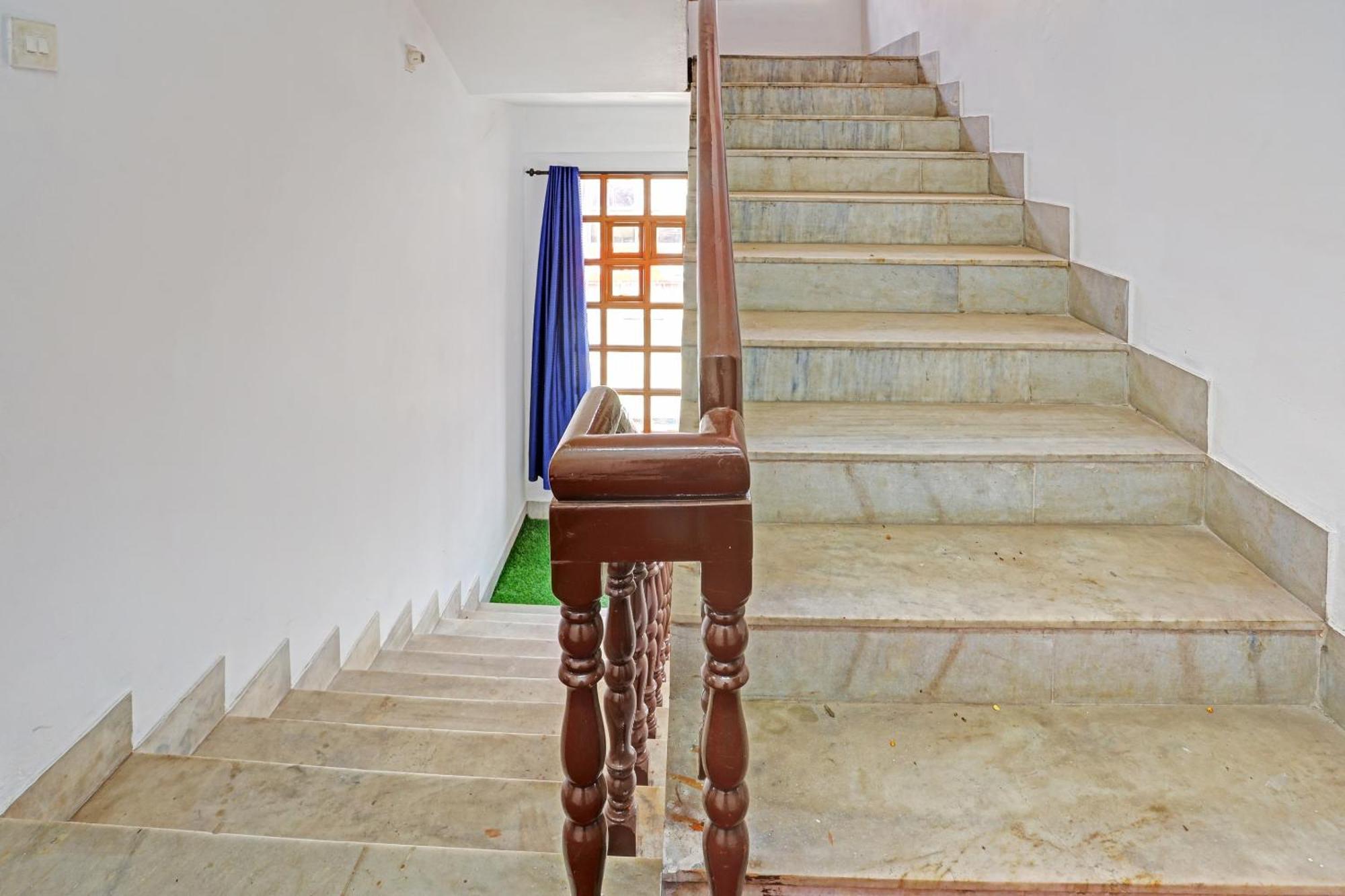 Hotel O Safa Inn Trippapur Zewnętrze zdjęcie