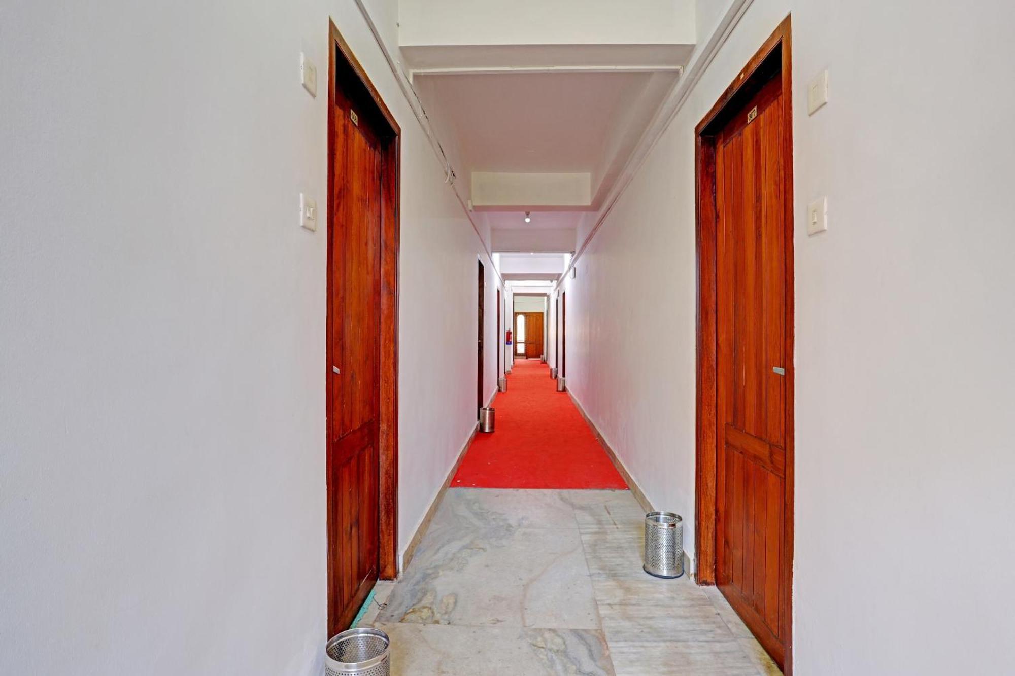 Hotel O Safa Inn Trippapur Zewnętrze zdjęcie