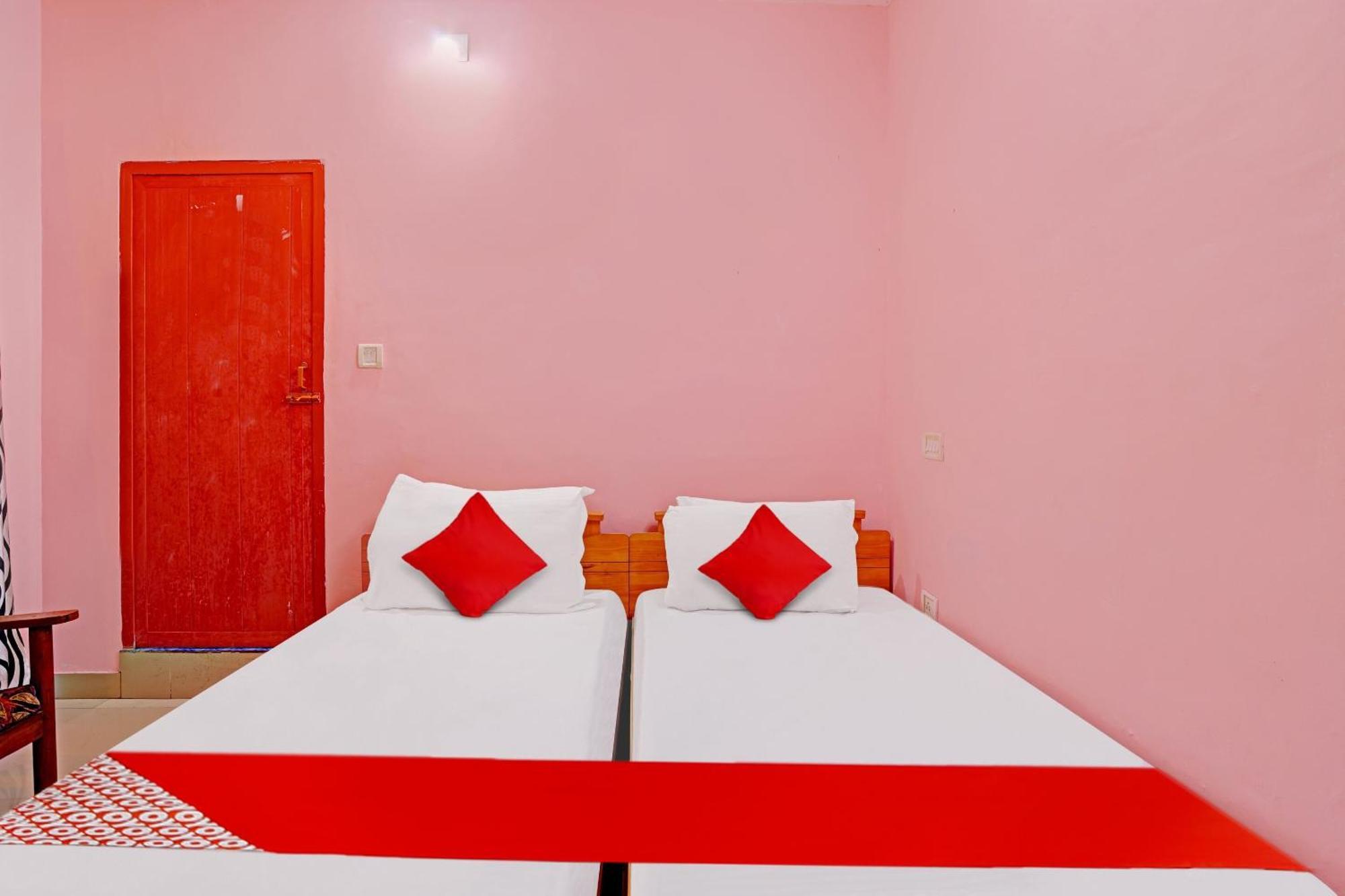 Hotel O Safa Inn Trippapur Zewnętrze zdjęcie